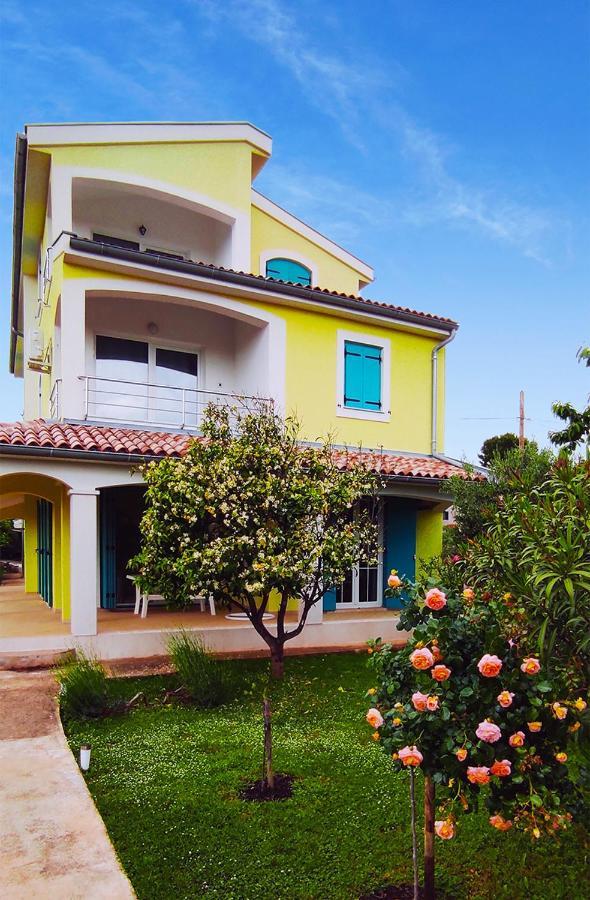 Apartman Mendula Премантура Экстерьер фото