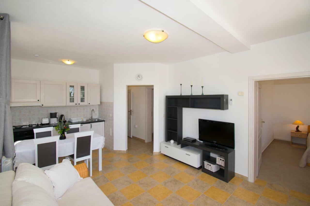 Apartman Mendula Премантура Экстерьер фото
